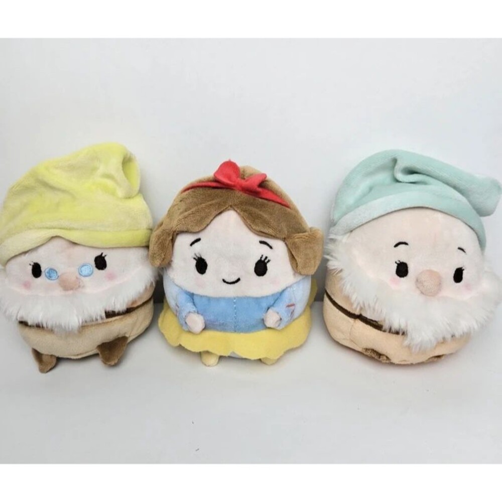 Disney snow white ufufy